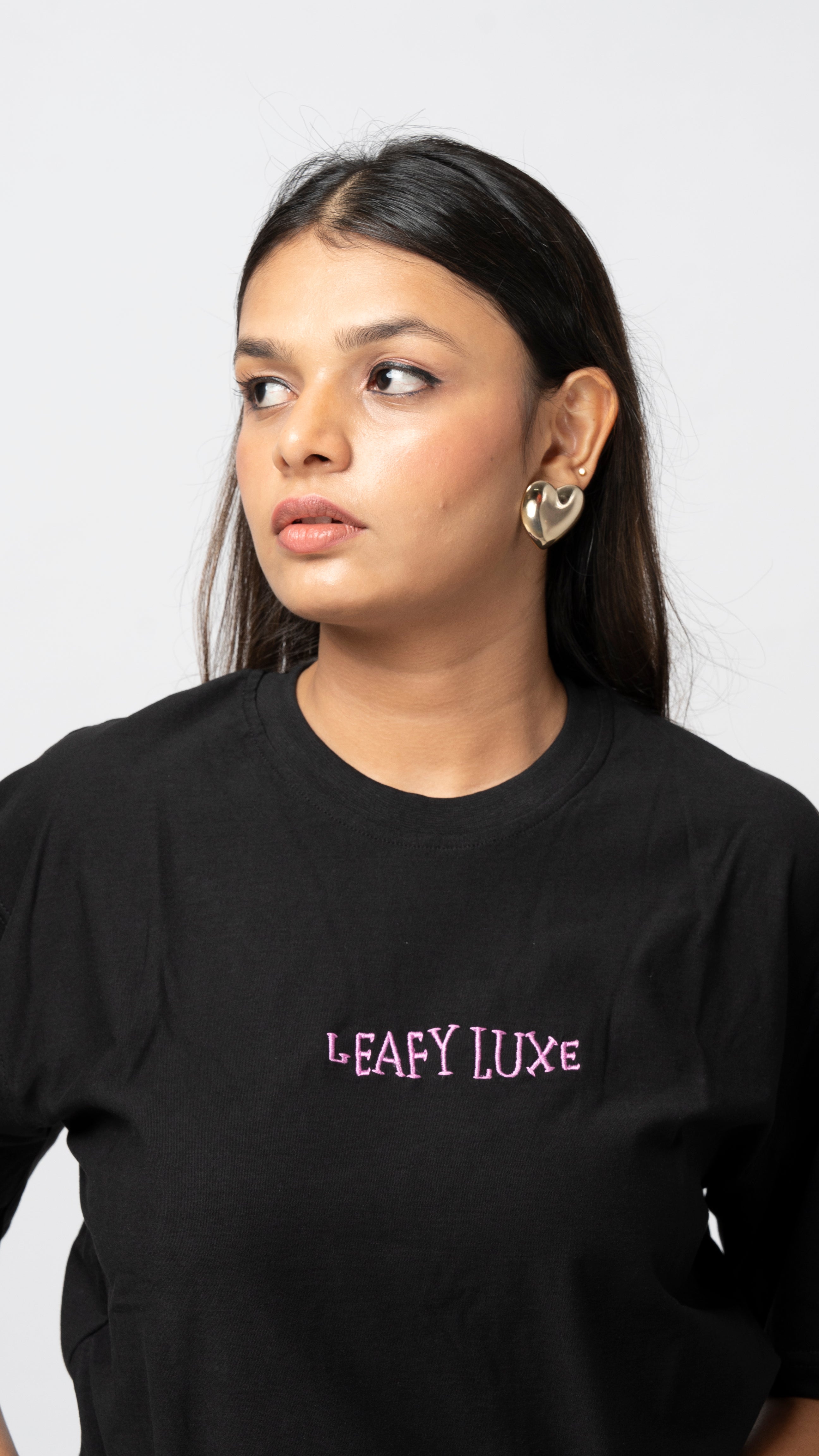 Leafy luxe emb tshirt